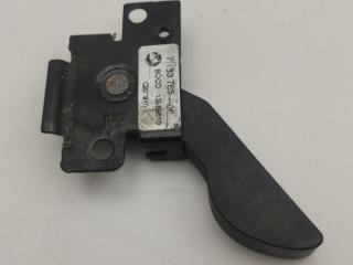 замок капота BMW 7 серия F01/F02 F01 2010, 4.0 л., D, дизель, АКПП, 475, седан, задний привод, 51237183765